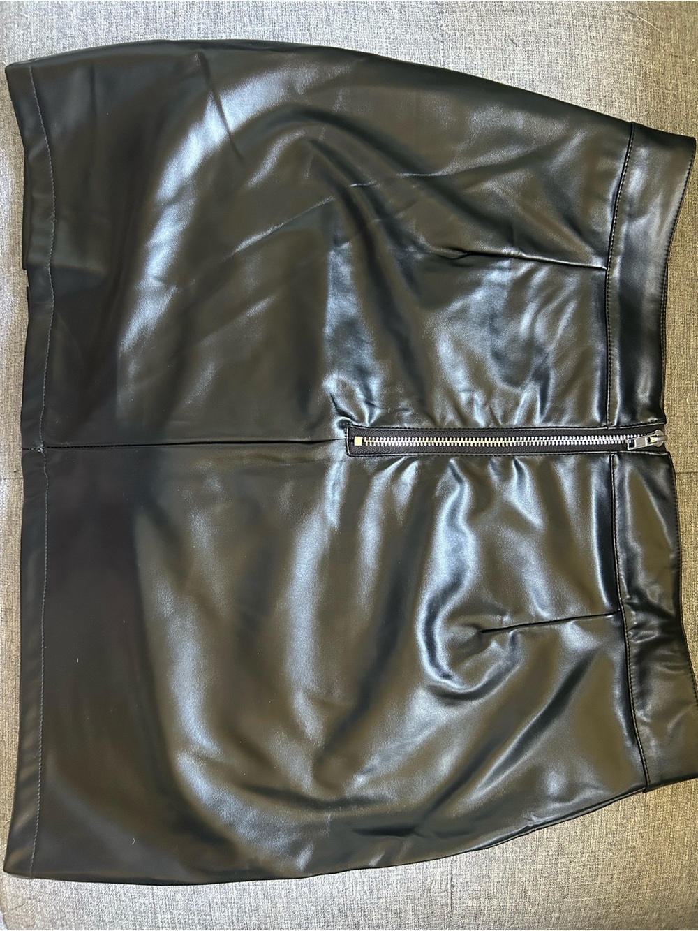 Black Faux Leather Mini Skort - Picture 2 of 4